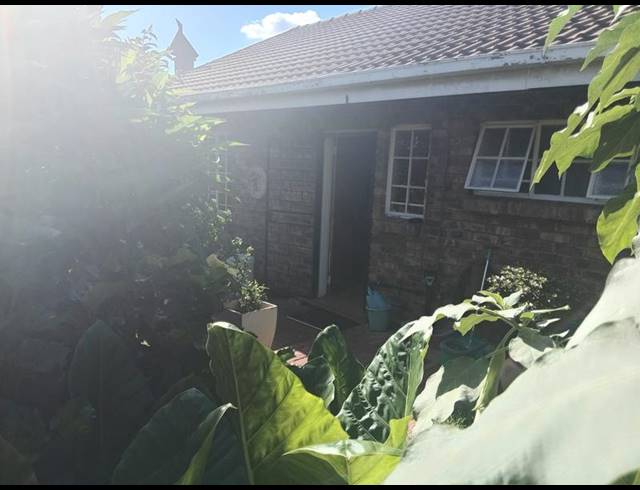 2 BEDROOM HOUSE FOR SALE IN WIERDA PARK